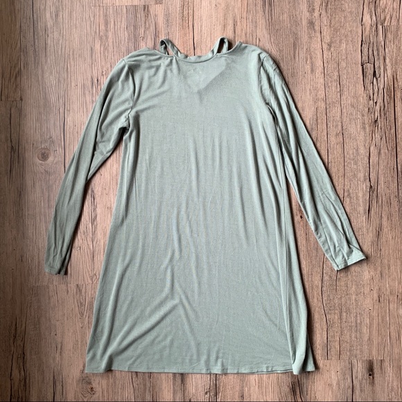 Art Class | Cold Shoulder Dress - Picture 4 of 8